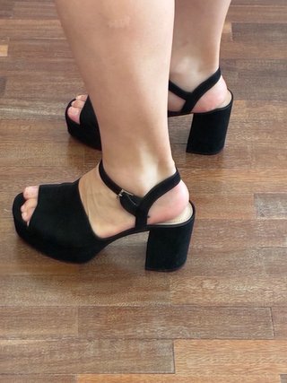 Sandalias de tacón negras