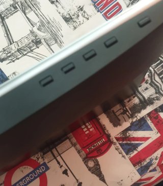 Monitor HP 27f para piezas (placa funciona)