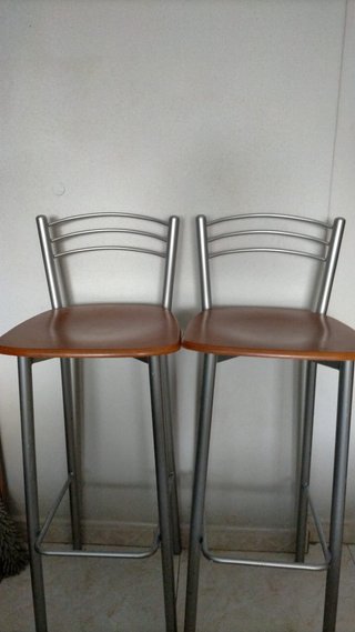 Taburetes Altos Madera y Metal