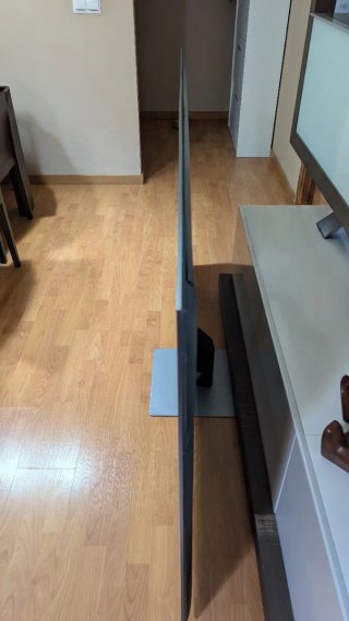 Smart TV Samsung QLED 75 para reparar