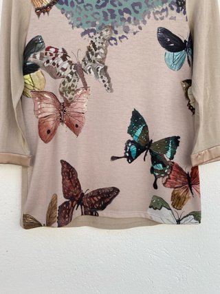 Camiseta Punt Roma Beige Puños Satinados