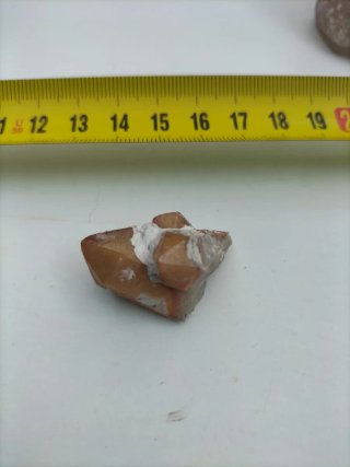 Mineral cuarzo natural