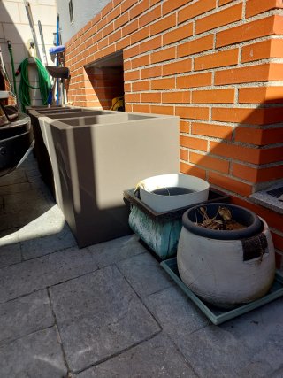 Jardineras PVC 50L y Macetas Terracota