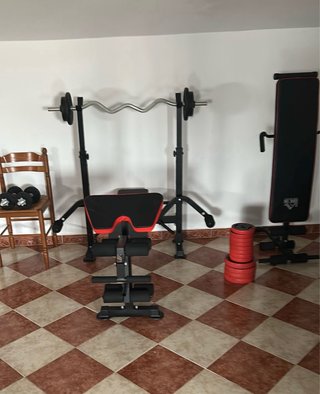 Attrezzatura da palestra completa