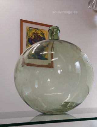 Antigua Damajuana