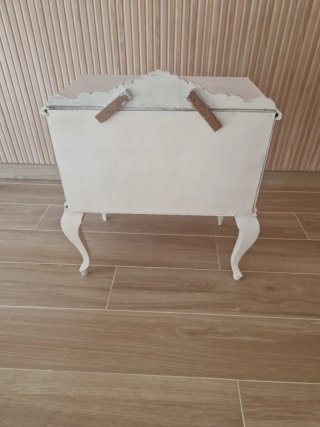 Mesita de noche vintage madera blanca