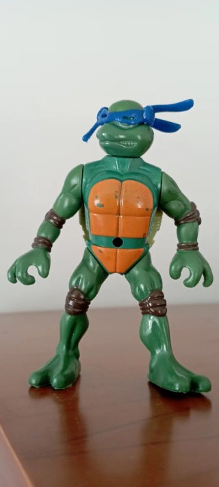 Leonardo Tortugas Ninja YiMou Toys