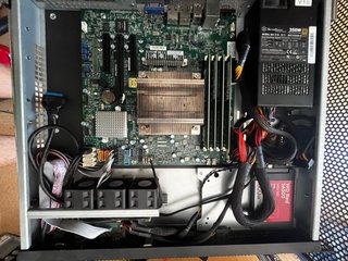 Servidor Supermicro Xeon E1260v6 64GB DDR4