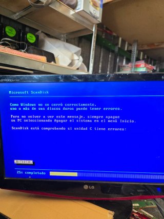 Ordenador Vintage Windows 98 AMD Athlon