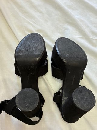 Sandalias de tacón negras