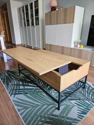 Mesa de centro madera y metal.