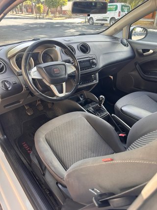 SEAT Ibiza 2010, solo 132.000 kms
