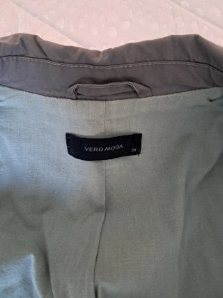 Americana gris