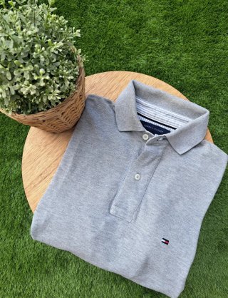 Polo Tommy Hilfiger Gris Talla M slim fit