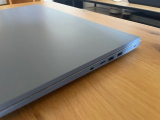Portátil 18.5" FHD i3 16GB RAM 256GB SSD - NUEVO