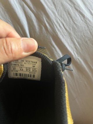 Botas Fútbol Nike Total 90 Oro/Negro