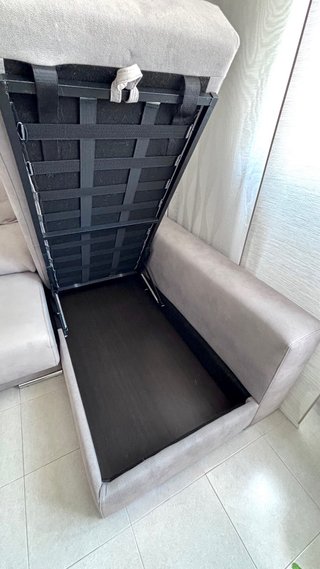 Sofá Chaislongue Gris Alta Gama (Arcón + 2 Puffs)