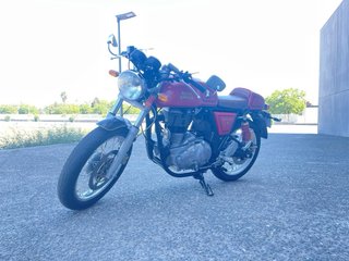 Royal Enfield Continental GT 535 Roja