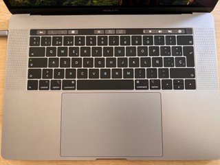 MacBook Pro 16 2019 i9 32GB RAM 512GB