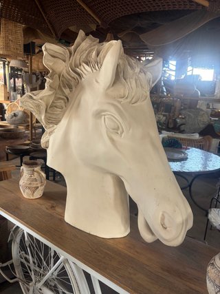 Escultura Cabeza de Caballo Grande Blanco
