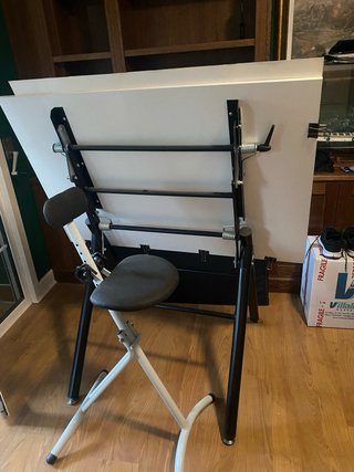 Mesa de dibujo y silla de regalo