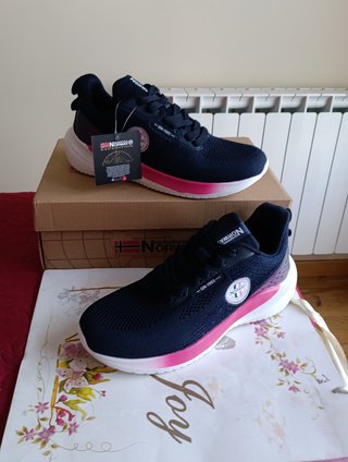 Zapatillas Norway Ophelie Lady 38 Azul/Rosa de 99€