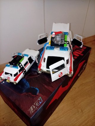 Coches Cazafantasmas Ecto-1