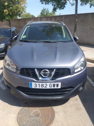 Nissan Qashqai+2 2010