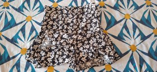 Falda pantalon corta floral Talla S