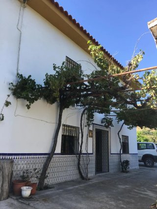 Casa de campo con parcela y pozo