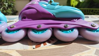 Patines Locavun 30-35 +Casco, Protecciones y bolsa