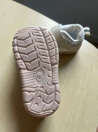 Zapatillas barefoot bebé nuevas