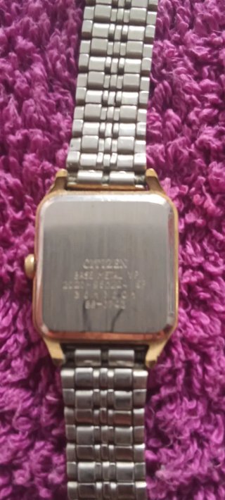 Reloj Citizen Baño Oro 18K