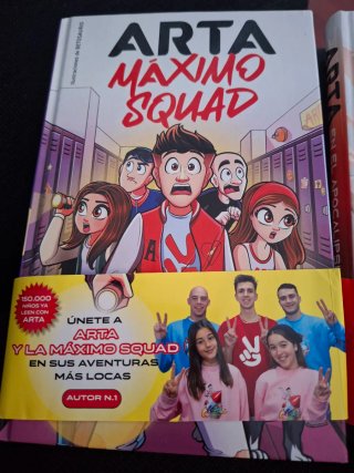 Máximo Squad 1. Misterio en el maldito colegio