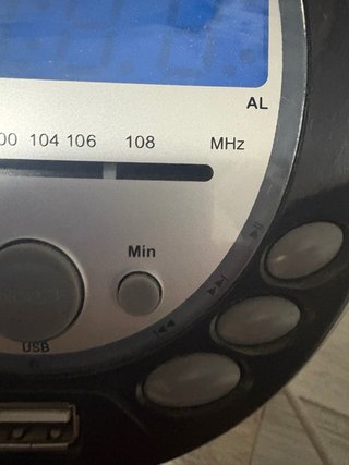 Radio Despertador Daewoo DCP-225