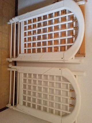 Cuna blanca de madera