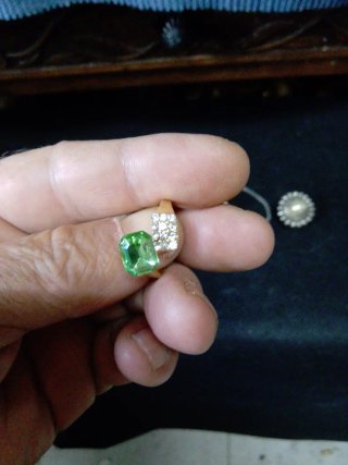 Lote Bisutería Antigua: Collar, Anillo, Pendientes