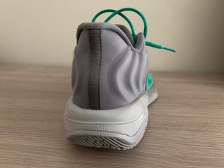 Zapatillas Nike Giannis Inmortality 4 Gris/Teal