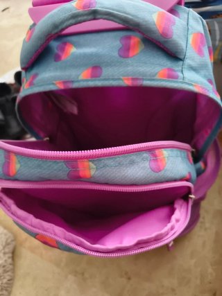 Mochila escolar TOTTO con corazones