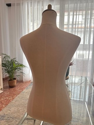 Busto de costura tela y poliuretano