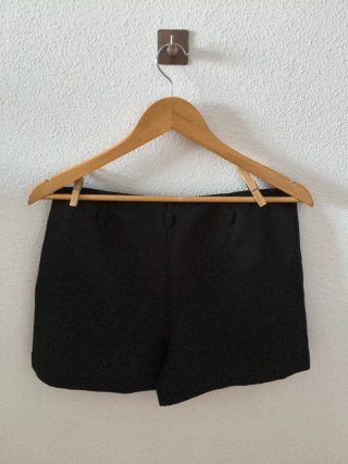 Pantalón corto negro de traje talla XL
