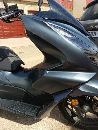 Honda PCX 125 Gris Scooter