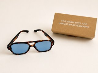 Gafas de sol marrones y azul, estilo aviador