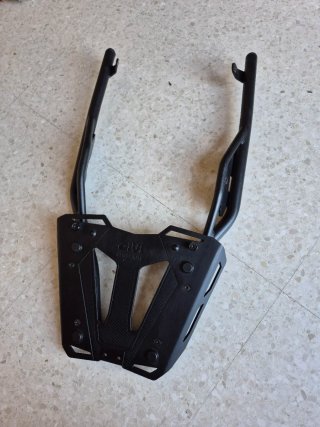 Soporte Baúl GIVI Yamaha Tenere 700 20-24