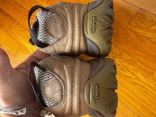 Sapatilhas Merrell com sola Vibram