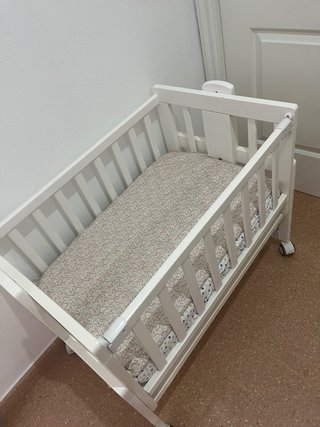 Cuna colecho madera con ruedas