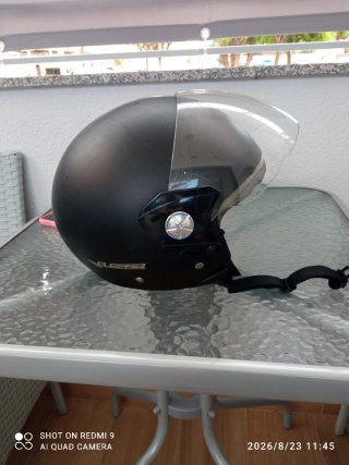 Casco LS2 Negro con Visera talla M
