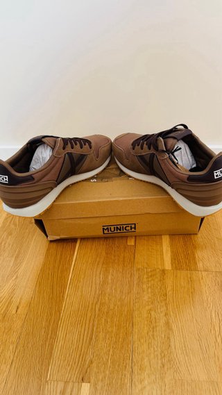 Zapatillas Munich Massana Marrón Talla 43 Nuevas