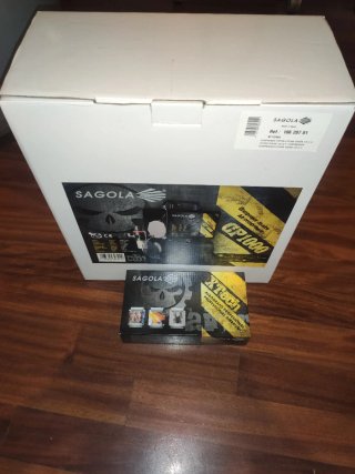 Compresor Sagola CP1000 y Aerógrafo Xtech 300