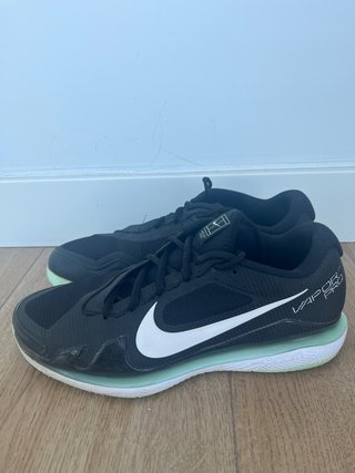 NikeCourt Air Zoom Vapor Pro